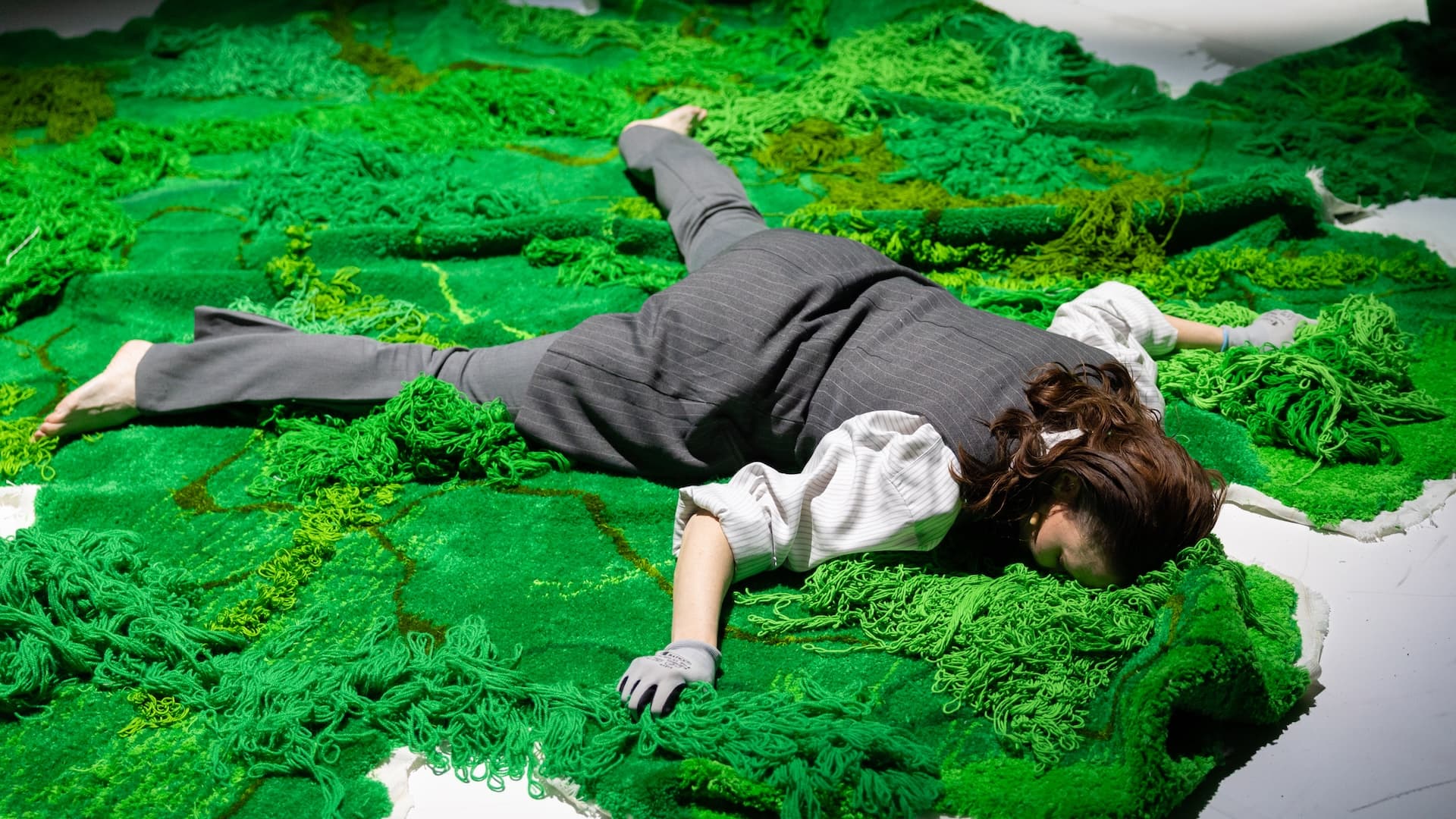 STUDIES OF A FIGURE IN GREEN – CHAPTER 1