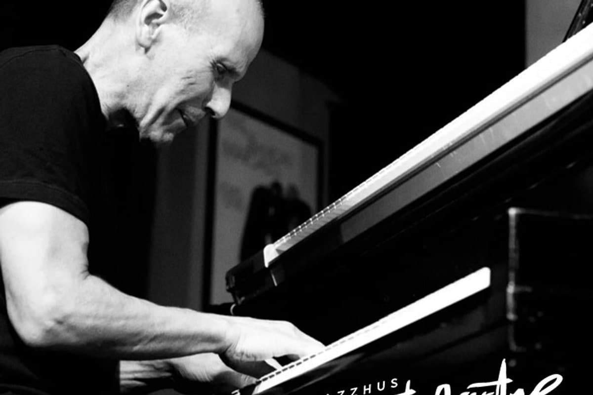 Russell Ferrante Trio - Beyond Yellowjackets